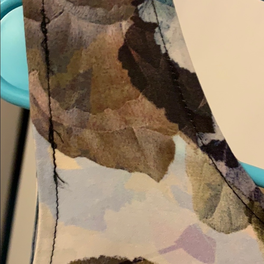Anthro work blouse. - Picture 3 of 3